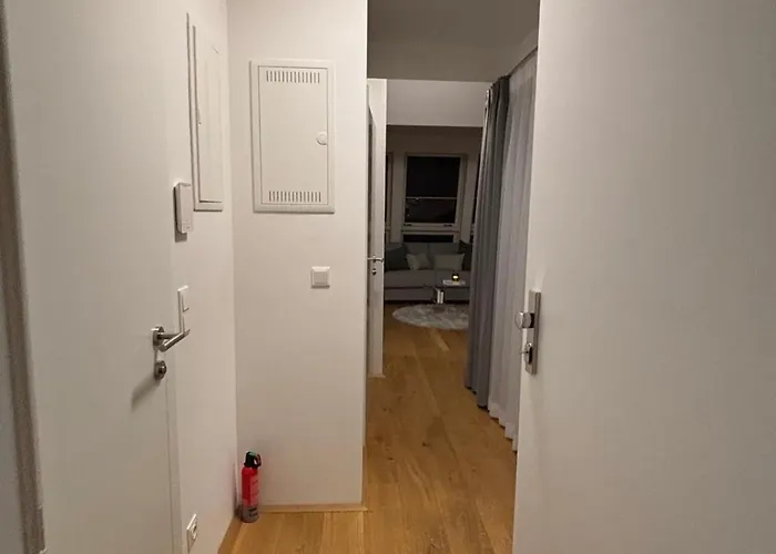 1 Bdr - Spark, Near Vienna's Old * Wien